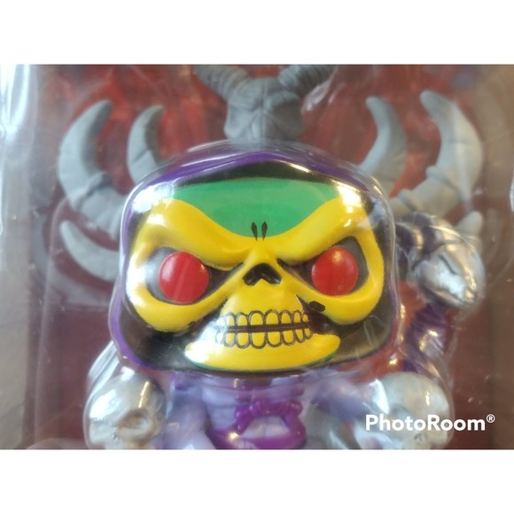 Funko Pop Skeletor on Throne He-man Masters of the Universe Target Con Exclu #68 - Picture 2 of 12